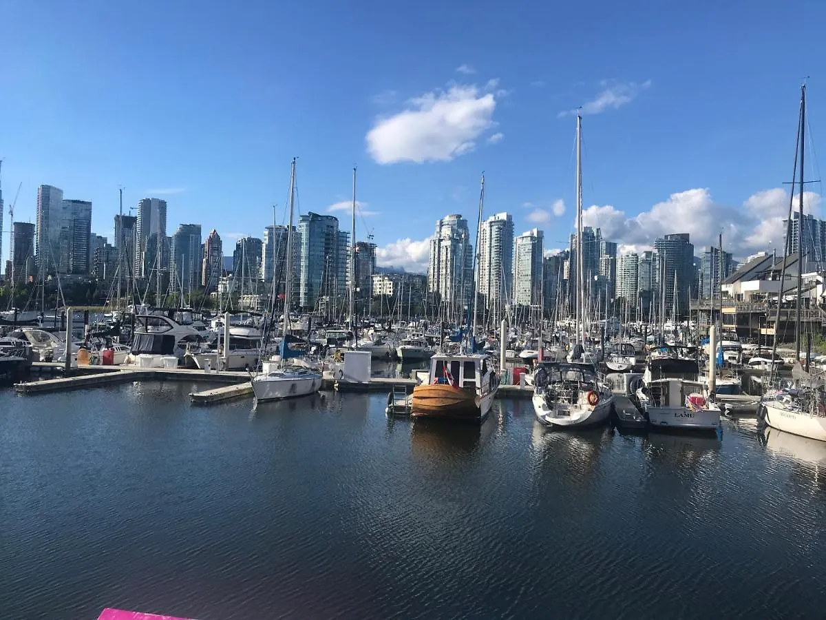 Heart Of Kitsilano Area,5 Mins Walk To Kits Beach,No Share With Other People Stay Vancouver Guest house